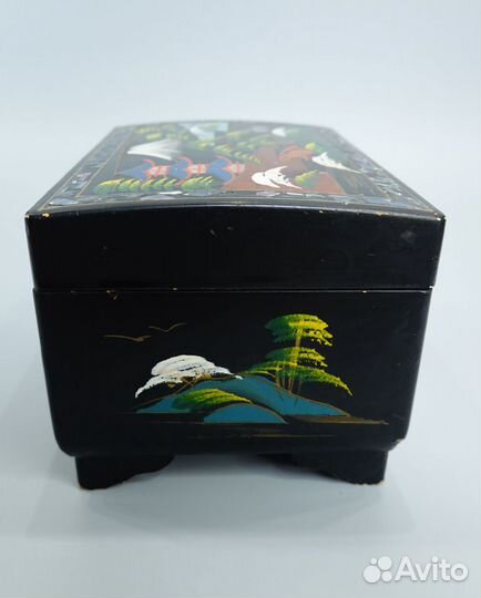 Старинная музыкальная шкатулка перламутр роспись
