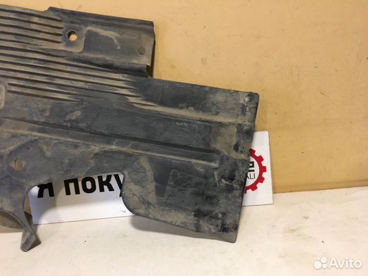 Защита антигравийная задняя правая Audi A6 C6