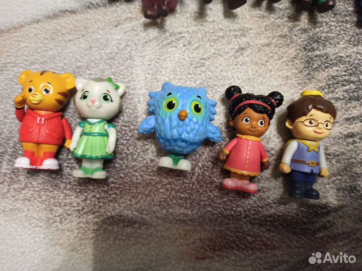 Фигурки тигрёнок Даниэль и его друзья игрушки