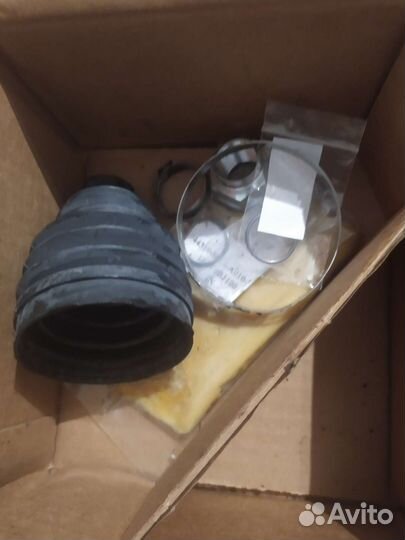 Honda 42018-SZA-A02 пыльник шруса Hohda Pilot