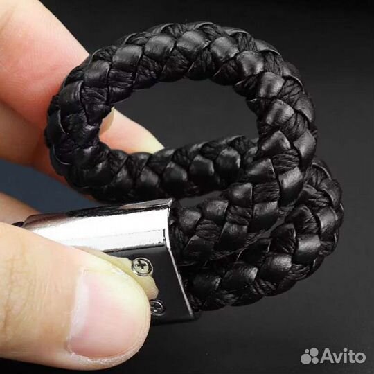 Брелок автомобильный