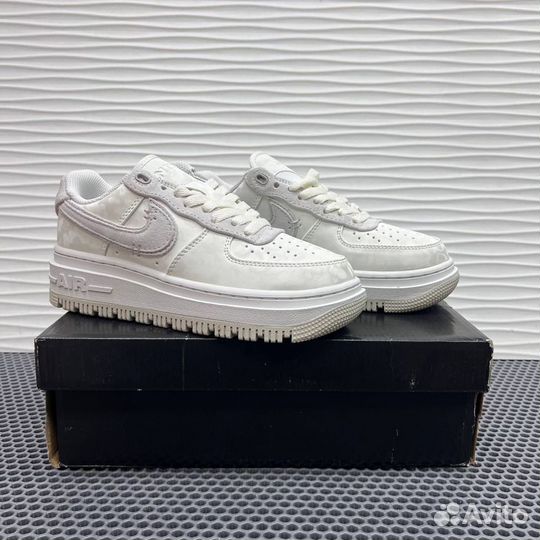 Кроссовки Nike air force 1 lux