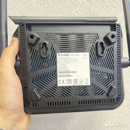 Wi-Fi роутер D-Link DIR-X1530