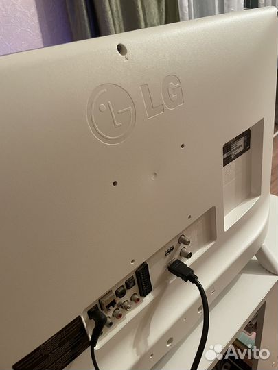 Монитор/телевизор LG TV