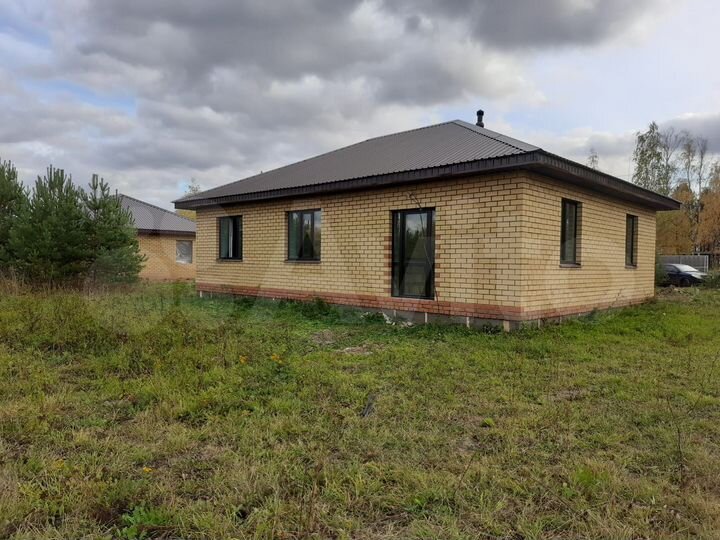 Дом 83 м² на участке 12,5 сот.