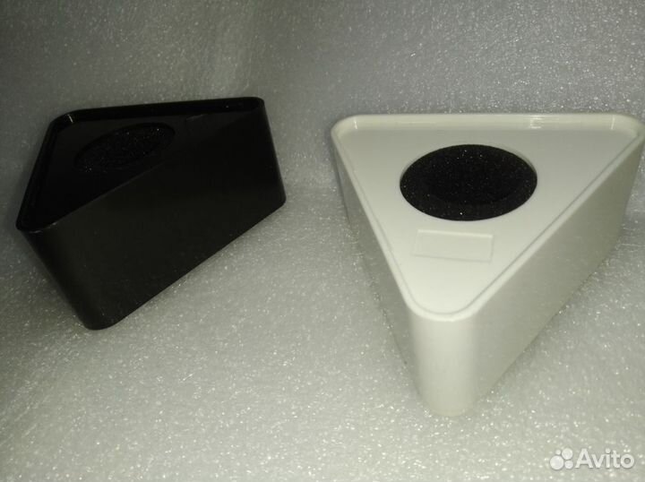 Кубики для репортерских микрофонов