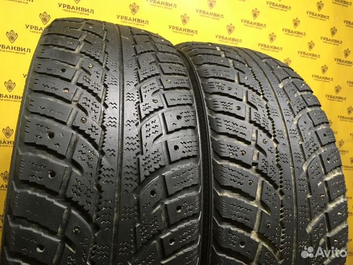 Kumho I'Zen RV Stud KC16 225/65 R17 106T