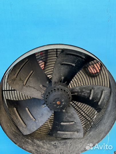 Вентилятор вытяжной