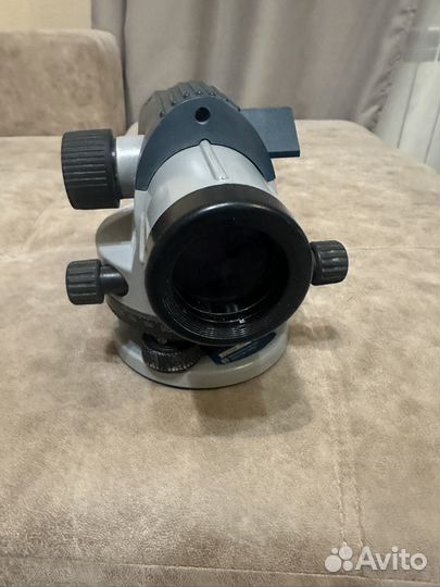 Нивелир оптический