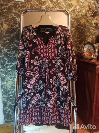 Платье женское 46 размер