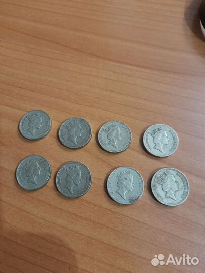 Монета елизавета 2