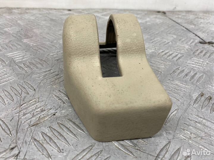 Б/У накладка сиденья (обшивка салона) левый Mazda