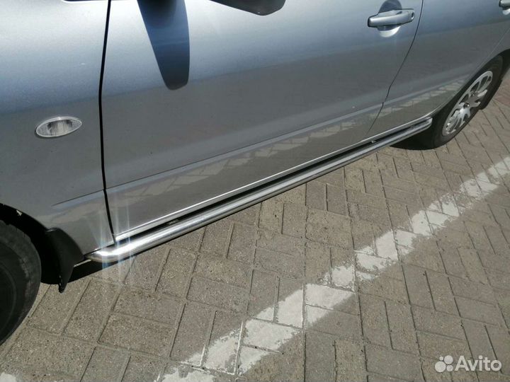 Пороги ланцер 9