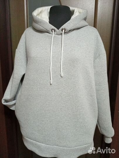 Толстовка с капюшоном