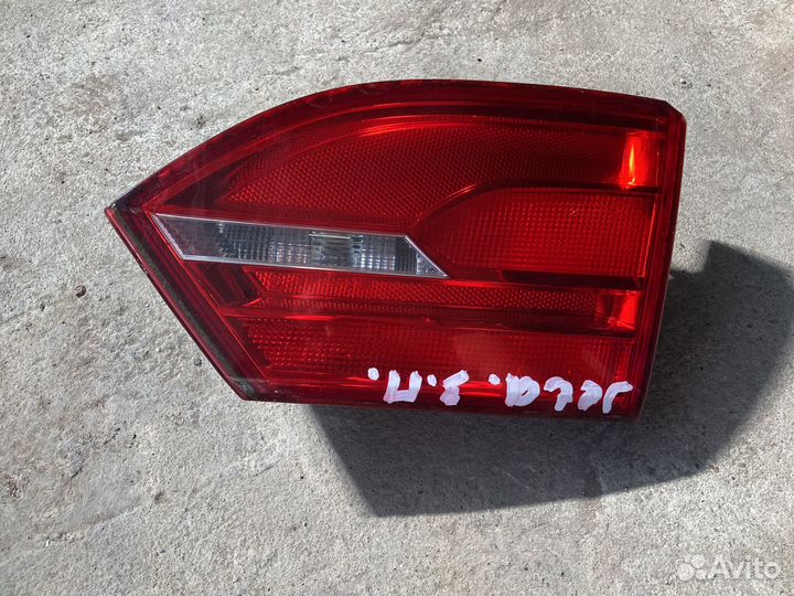 Задний правый фонарь volkswagen Jetta 6 2012г