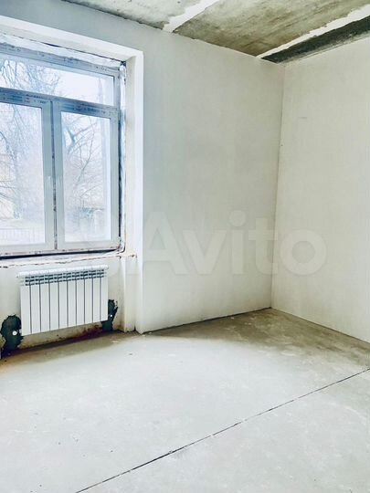 2-к. квартира, 76 м², 1/9 эт.