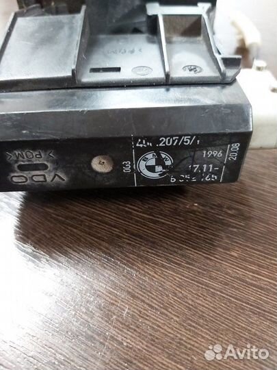 Замок двери задний левый Bmw 520I E39