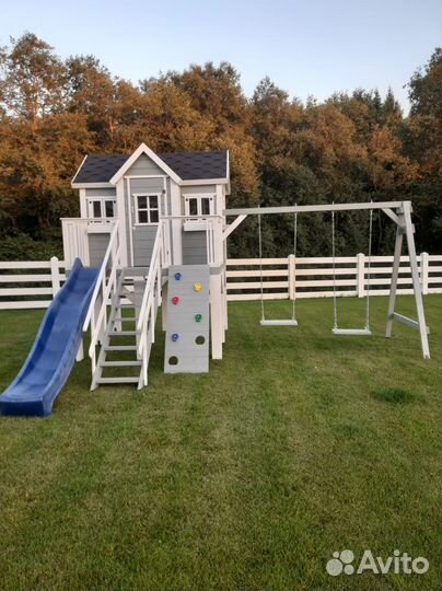 Детский деревянный домик для дачи