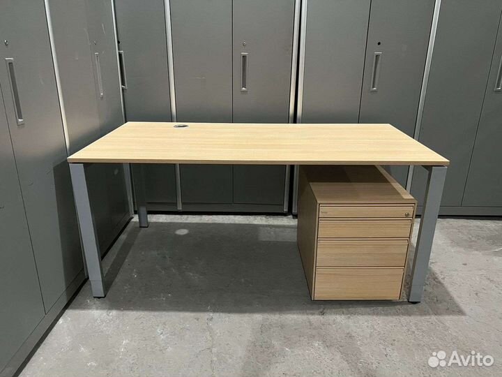 Стол Bene регулируемый по высоте 20 шт