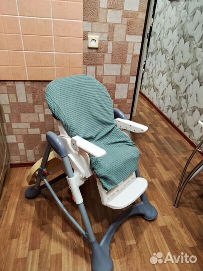 Стул для кормления