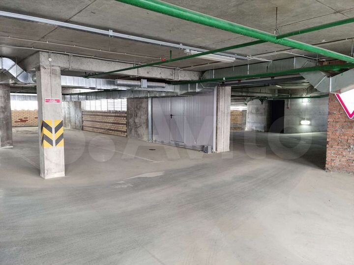 Машиноместо, 16 м²