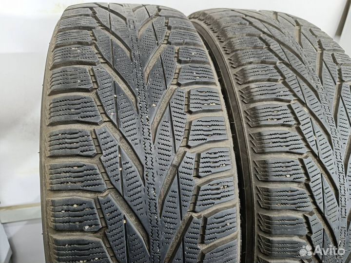 Nokian Tyres Hakkapeliitta R2 SUV 225/65 R17 106R