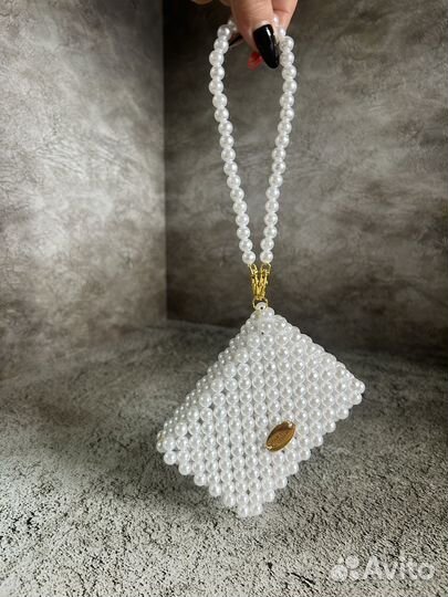 Картхолдер из бусин