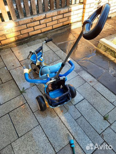 Трехколесный велосипед