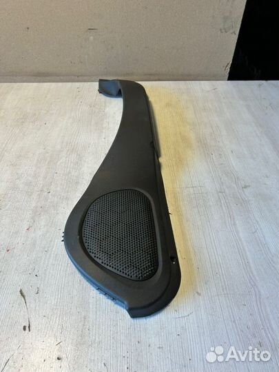 Обшивка двери передняя правая Chevrolet Niva 2020