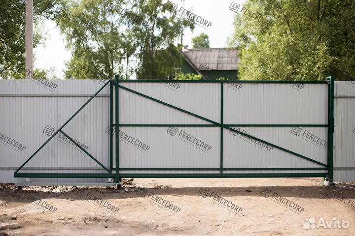 Ворота откатные из профлиста на дачу