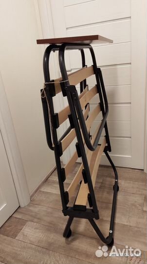 Раскладушка с матрасом на ламелях