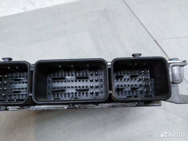 Блок управления двигателем Peugeot 607