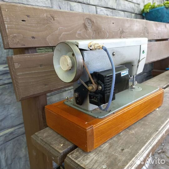 Швейная машина чайка 116-2, электрическая, бу