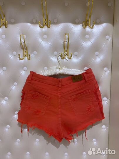 Шорты женские