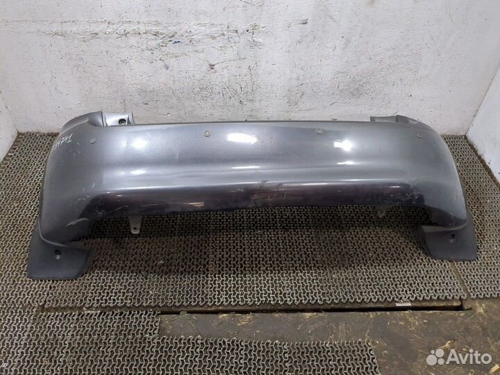 Бампер Toyota Auris E15, 2007