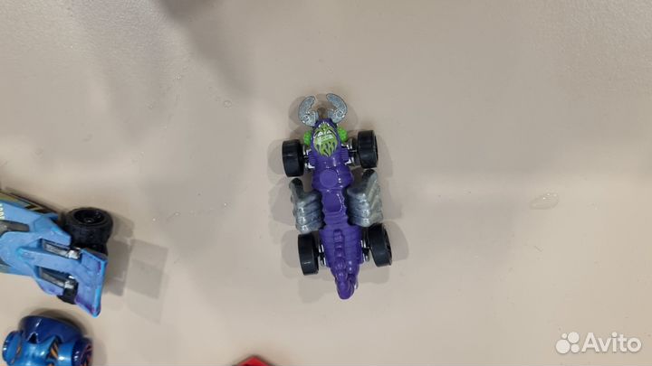 Hot wheels машинки