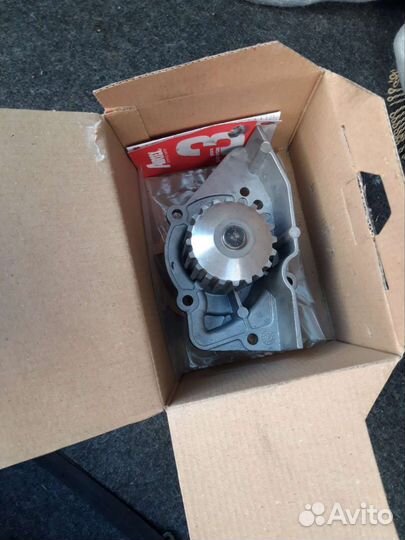 Водяная помпа peugeot 406