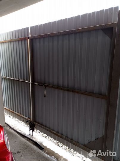 Ворота гаражные металлические бу