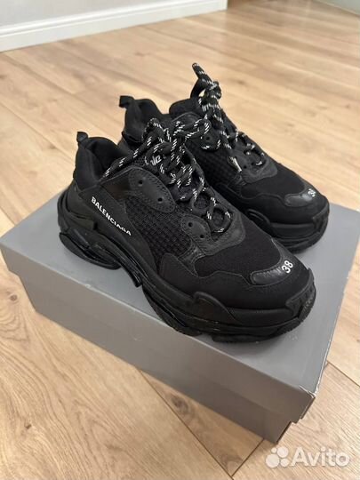 Balenciaga кроссовки