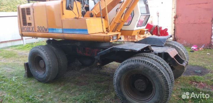 Колёсный экскаватор Hyundai ROBEX 1300WM, 1997