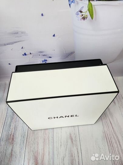 Chanel коробка