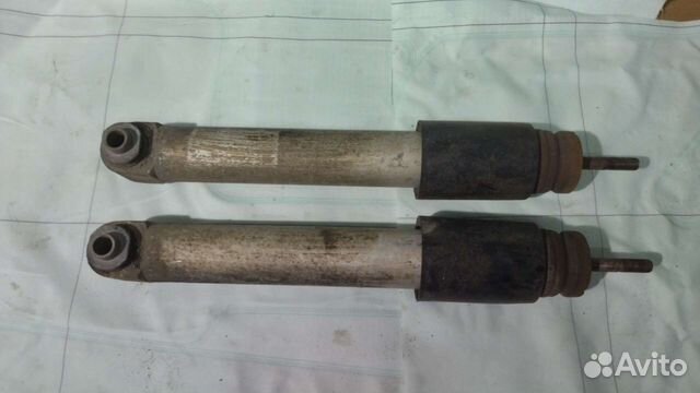 Задние амортизаторы BMW E61