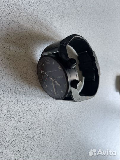 Часы Porsche Design Worldtimer