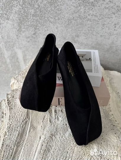 Лоферы женские замш