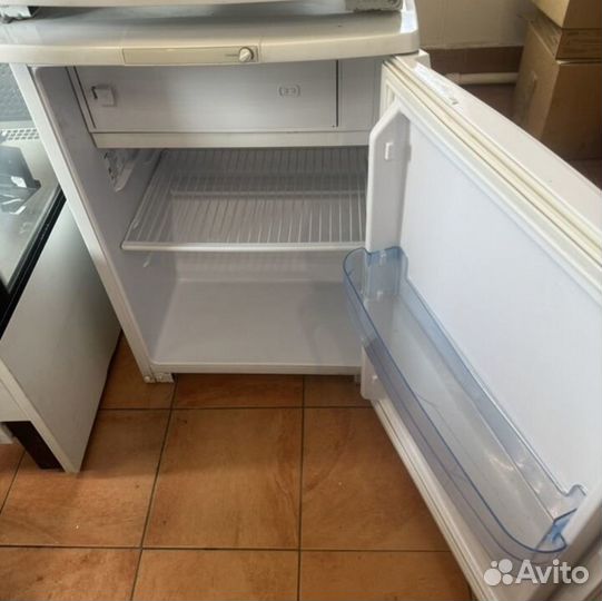 Холодильник бу Бирюса
