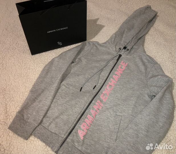 Худи Armani Exchange