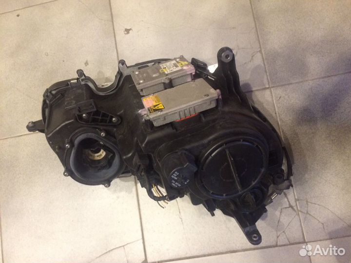 Фара W211. Авторазбор