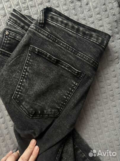 Джинсы женские