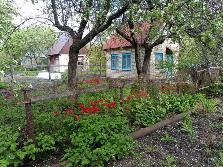 Дача 21 м² на участке 5,5 сот.