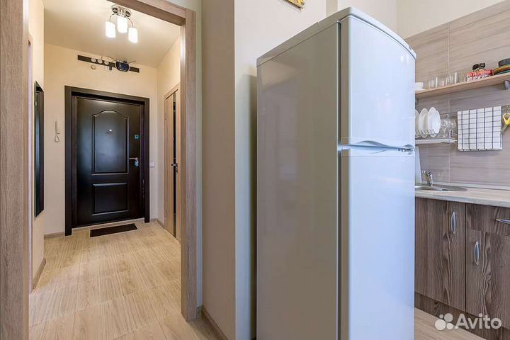 Холодильник Атлант 162 см, идеальное состояние